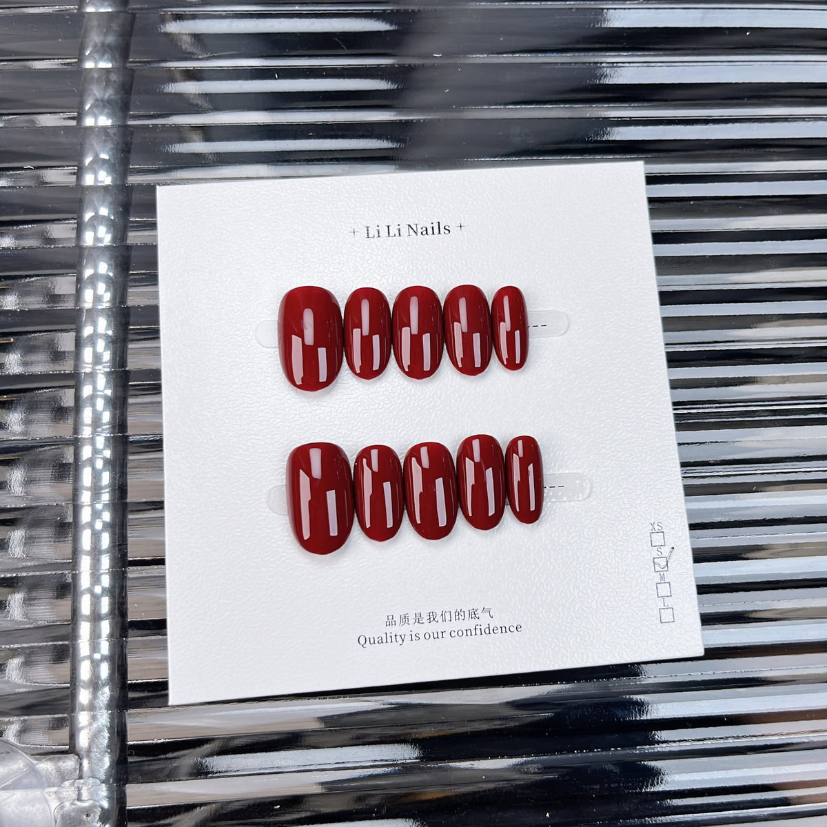 The Essential Solids | Short Round Handmade Press-on Nails – Image 2