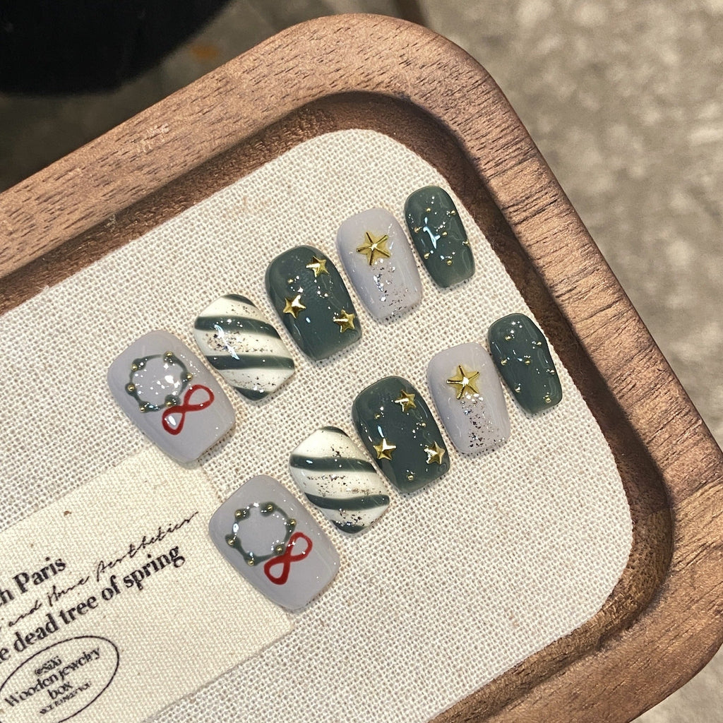 Christmas Wreath & Star Press‑On Nails – Green and Gray Glitter Design – Image 2