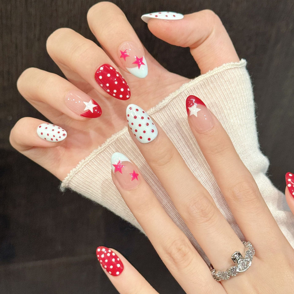 365nails: "Starlight Dots" – Retro Hand-Painted Short Square Nails – Image 3