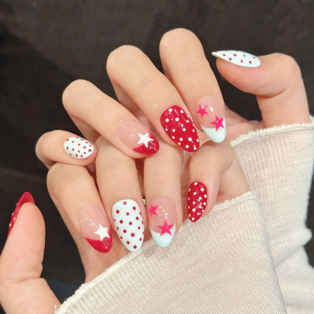 365nails: "Starlight Dots" – Retro Hand-Painted Short Square Nails – Image 2