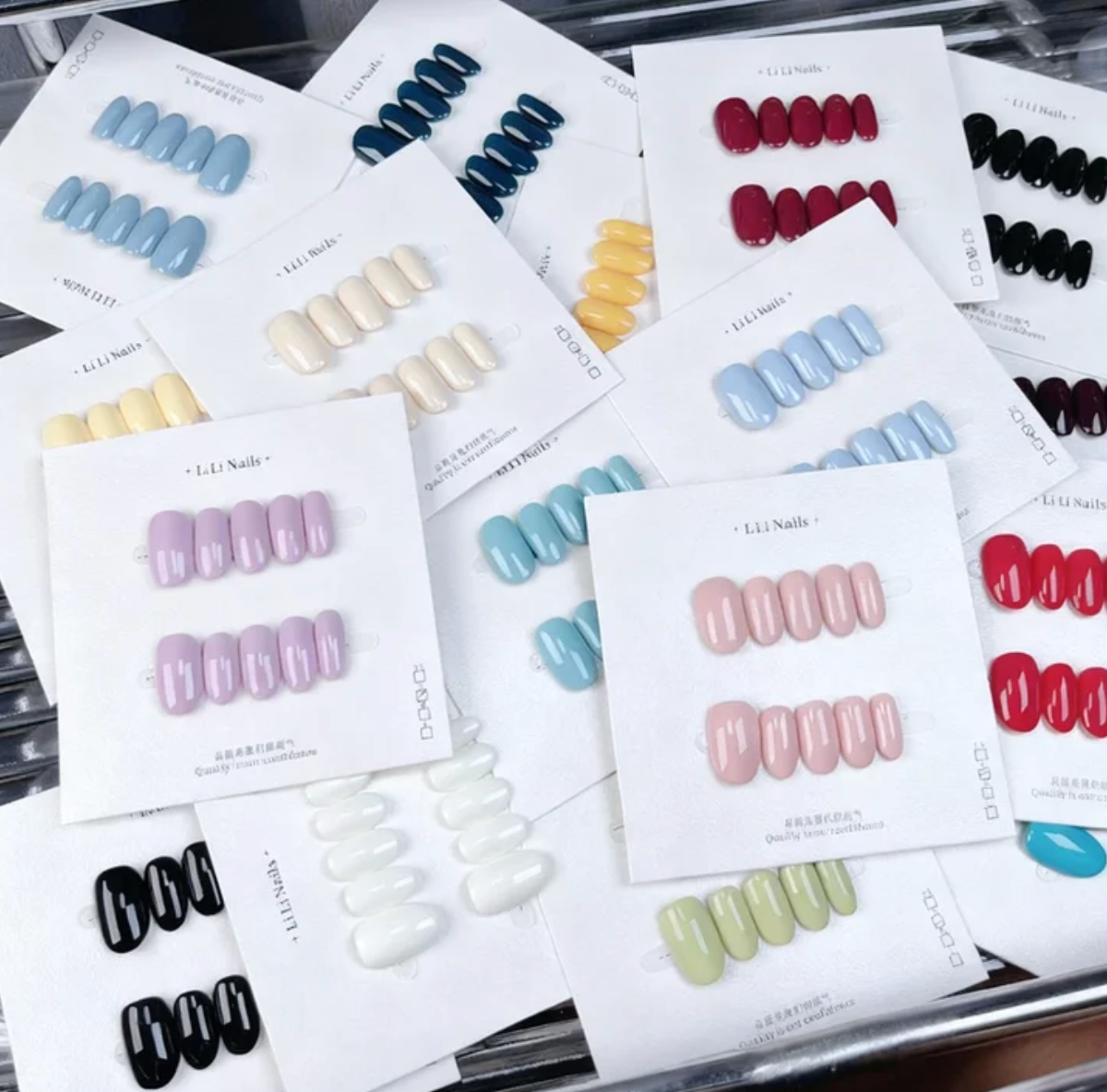 The Essential Solids | Short Round Handmade Press-on Nails
