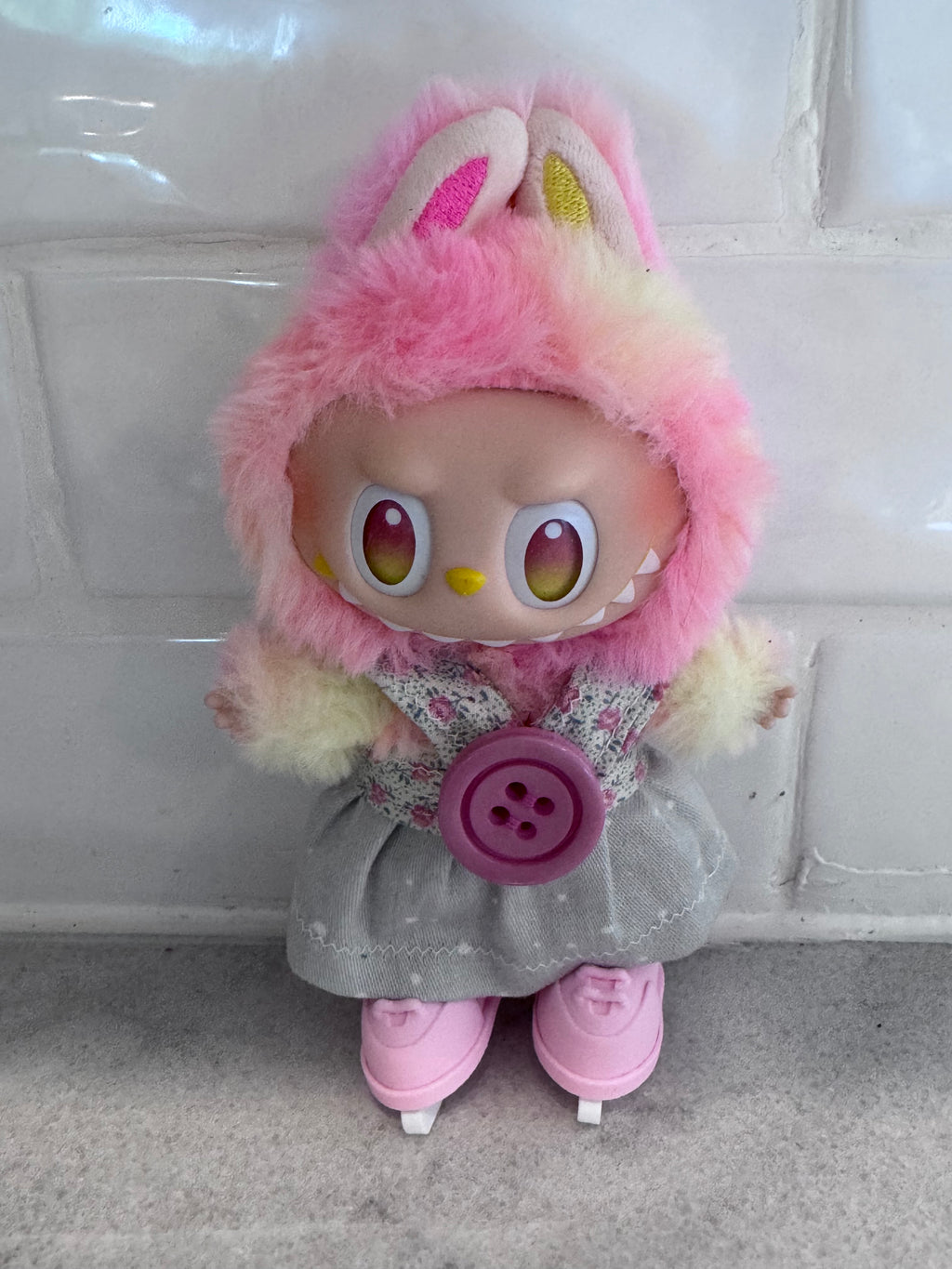 Cozy Cottage Winter Skater Labubu Outfit Set