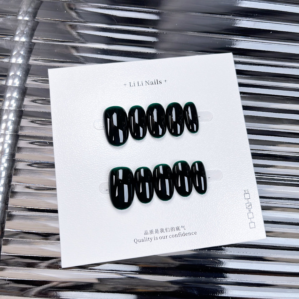 The Essential Solids | Short Round Handmade Press-on Nails – Image 18