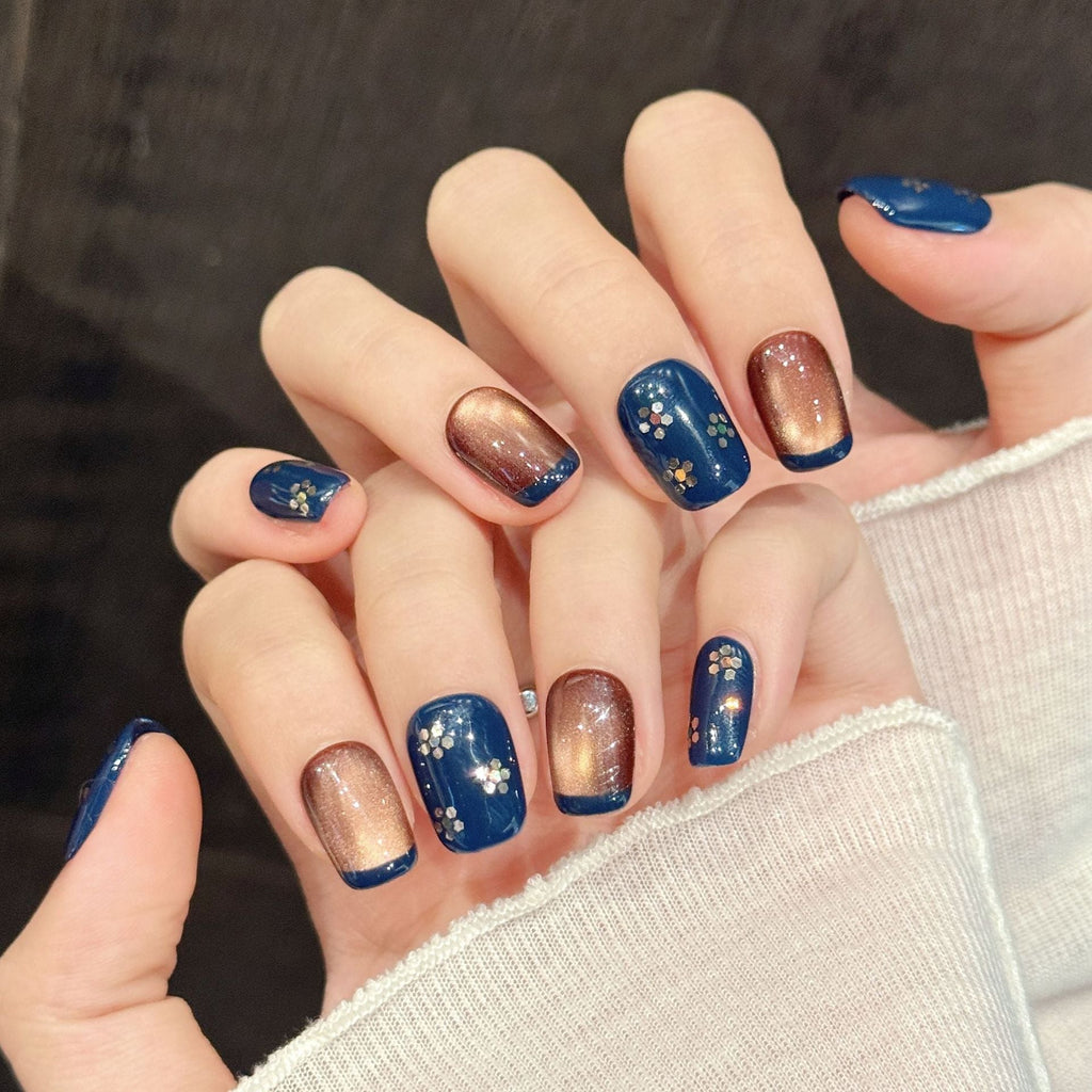 365nails: "Cosmic Dusk" – Magnetic Cat-Eye & Floral Handmade Short Square Nails – Image 2