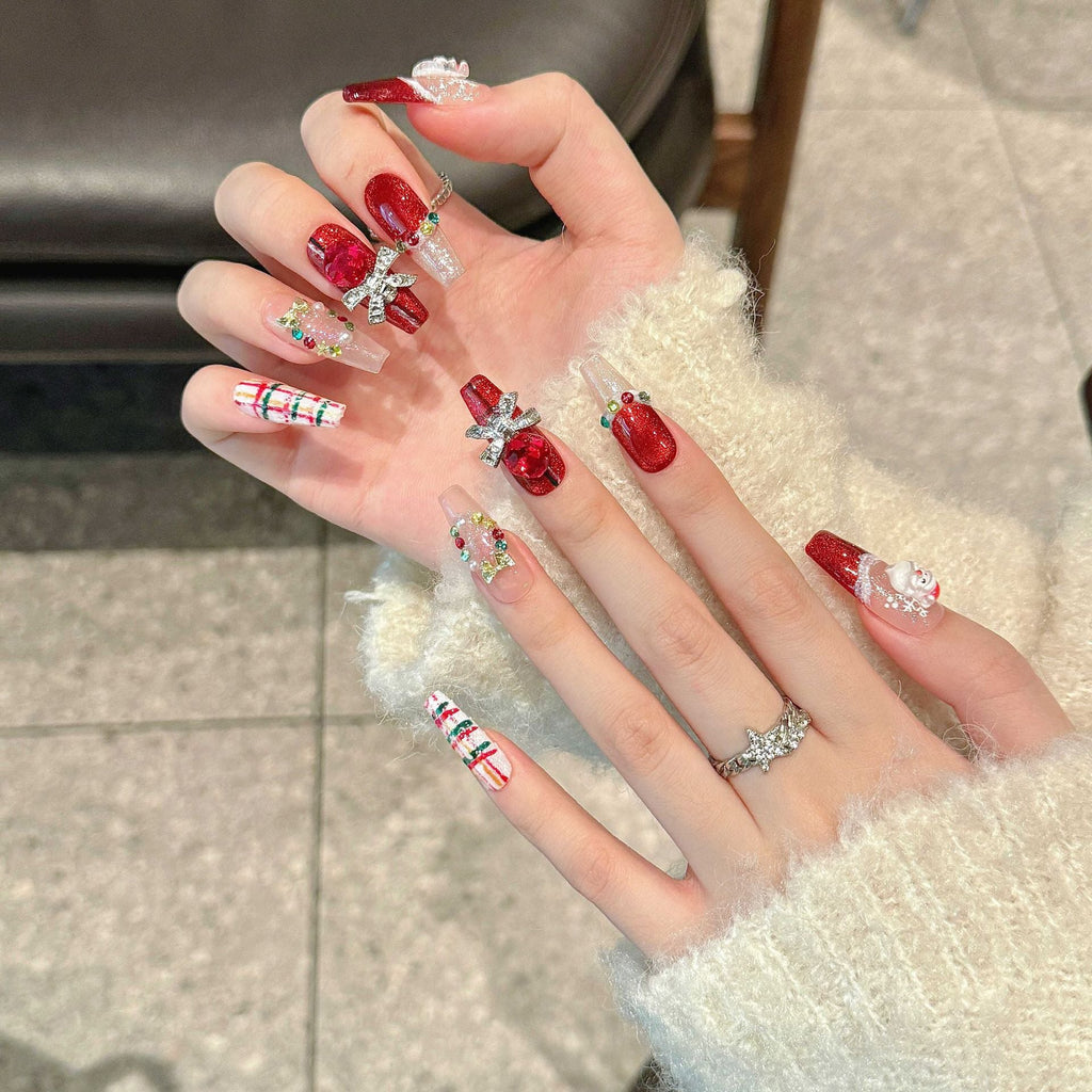 Luxury Santa Christmas Press‑On Nails – Red Plaid & Bow Design – Image 3